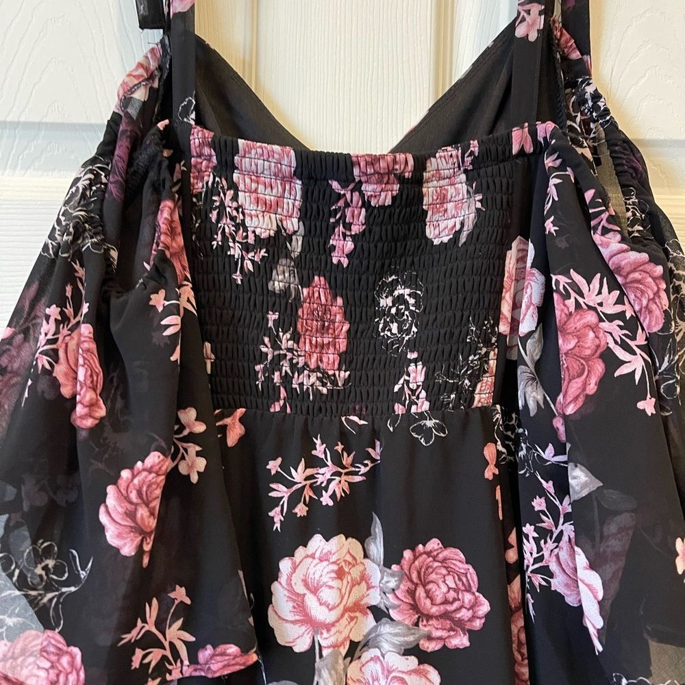 Torrid Cold Shoulder Rose Dress - Picture 8 of 12